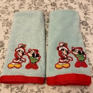 Mickey & Minnie Holiday Bathroom Hand Towels